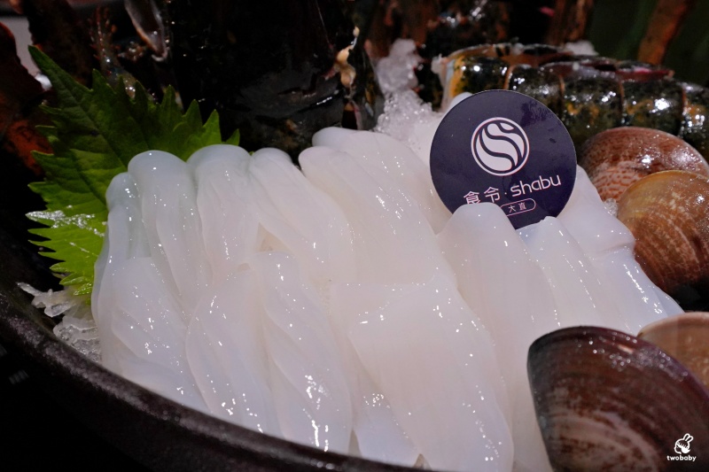 食令 Shabu 大直店｜黃金花膠雞鍋限定登場 活海鮮桌邊服務 台北頂級火鍋推薦！ @兔貝比的菲比尋嚐