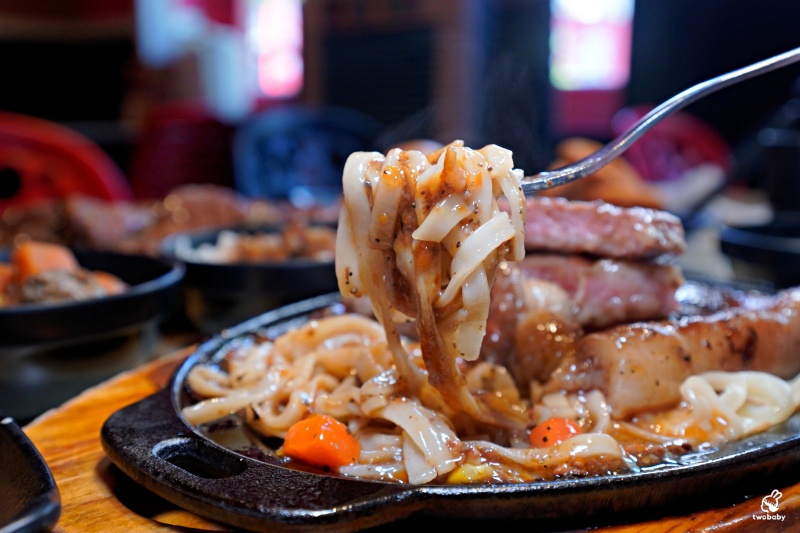 孫東寶台式牛排教父大同雙連店｜雙連站牛排推薦 100%原肉主義的台式牛排鼻祖 還有雙節同慶活動限定優惠唷！ @兔貝比的菲比尋嚐