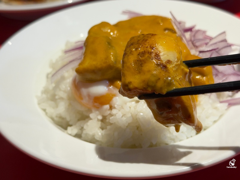 新美香咖喱 Kurry Curry｜忠孝復興安東街排隊名店！台式蔥油餅遇上濃郁南洋咖哩的奇妙融合 @兔貝比的菲比尋嚐