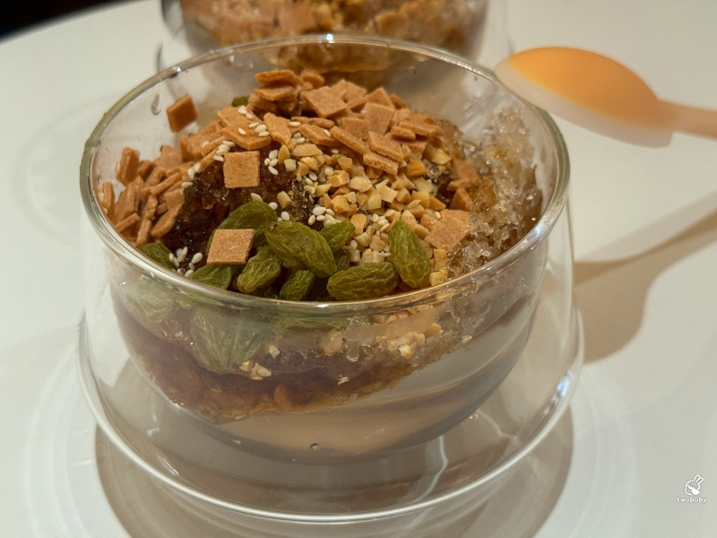 桃園第一家重慶冰粉！豆來重慶冰粉咕溜滑嫩 低卡無負擔 清新系甜品一定要試試！ @兔貝比的菲比尋嚐