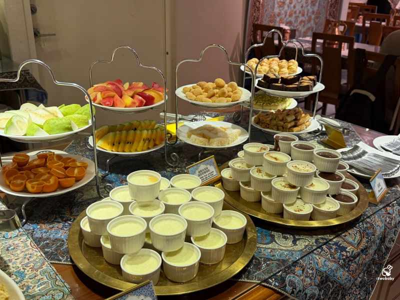 一千零一夜廚房 全台唯一中東波斯料理吃到飽，道地波斯香料饗宴，宛如一秒飛到伊朗！ @兔貝比的菲比尋嚐