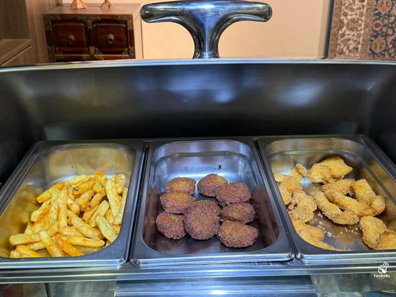 一千零一夜廚房 全台唯一中東波斯料理吃到飽，道地波斯香料饗宴，宛如一秒飛到伊朗！ @兔貝比的菲比尋嚐