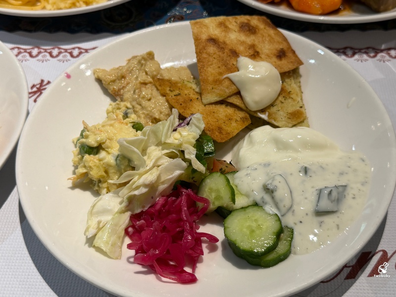 一千零一夜廚房 全台唯一中東波斯料理吃到飽，道地波斯香料饗宴，宛如一秒飛到伊朗！ @兔貝比的菲比尋嚐