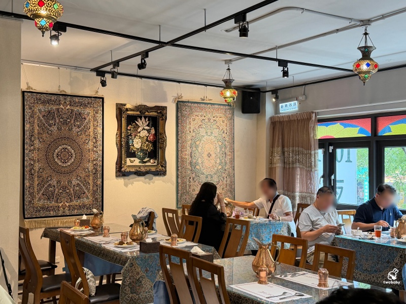 一千零一夜廚房 全台唯一中東波斯料理吃到飽，道地波斯香料饗宴，宛如一秒飛到伊朗！ @兔貝比的菲比尋嚐