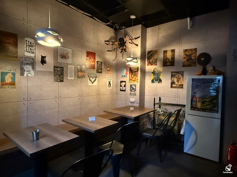 Clucking Good|古亭捷運旁超人氣美式炸雞漢堡店!辣蜂蜜雞堡、黑松露雞堡必吃推薦 @兔貝比的菲比尋嚐 Clucking Good|古亭捷運旁超人氣美式炸雞漢堡店!辣蜂蜜雞堡、黑松露雞堡必吃推薦 @兔貝比的菲比尋嚐