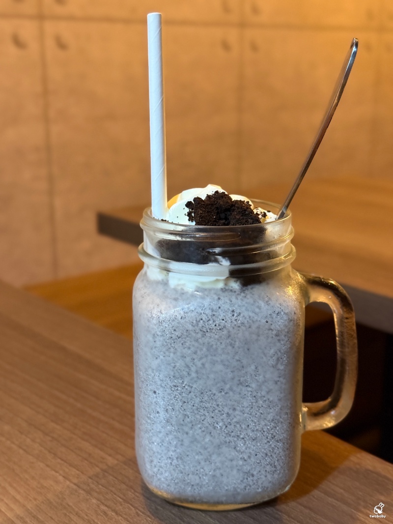 Clucking Good｜古亭捷運旁超人氣美式炸雞漢堡店！辣蜂蜜雞堡、黑松露雞堡必吃推薦 @兔貝比的菲比尋嚐