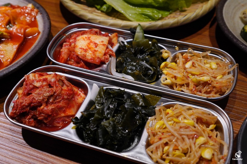 ABV 韓式餐酒館 板橋店|主打韓式烤肉、部隊鍋、炸雞, 搭配300款世界精釀啤酒,體驗正宗韓國「燒啤文化」 @兔貝比的菲比尋嚐 ABV 韓式餐酒館 板橋店|主打韓式烤肉、部隊鍋、炸雞, 搭配300款世界精釀啤酒,體驗正宗韓國「燒啤文化」 @兔貝比的菲比尋嚐