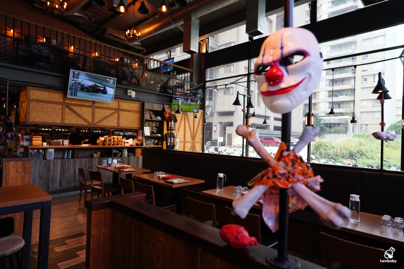 ABV地中海餐酒館林口文三店|林口最美西班牙餐廳!挑高八米歐風空間、300款精釀啤酒、西班牙海鮮飯與Tapas料理 尾牙春酒聚餐首選就在這間! @兔貝比的菲比尋嚐 ABV地中海餐酒館林口文三店|林口最美西班牙餐廳!挑高八米歐風空間、300款精釀啤酒、西班牙海鮮飯與Tapas料理 尾牙春酒聚餐首選就在這間! @兔貝比的菲比尋嚐