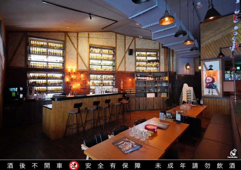 ABV地中海餐酒館台中概念店｜台中西班牙料理推薦，700款精釀啤酒與西班牙料理的完美相遇！ @兔貝比的菲比尋嚐