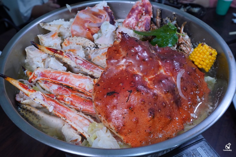 鮮滿樓海鮮料理｜北海岸野柳萬里活海鮮推薦 不用飛日本，也能品嚐帝王蟹火烤2吃的極致海味！ @兔貝比的菲比尋嚐