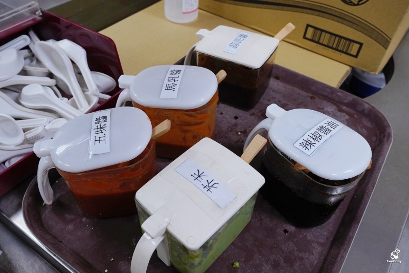 漁聞樂小卷米粉｜萬里美食推薦！現煮海味、滷肉飯吃到飽，一次滿足海鮮控味蕾！ @兔貝比的菲比尋嚐