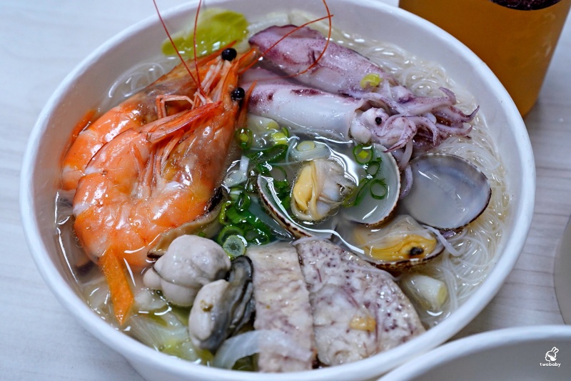 漁聞樂小卷米粉｜萬里美食推薦！現煮海味、滷肉飯吃到飽，一次滿足海鮮控味蕾！ @兔貝比的菲比尋嚐