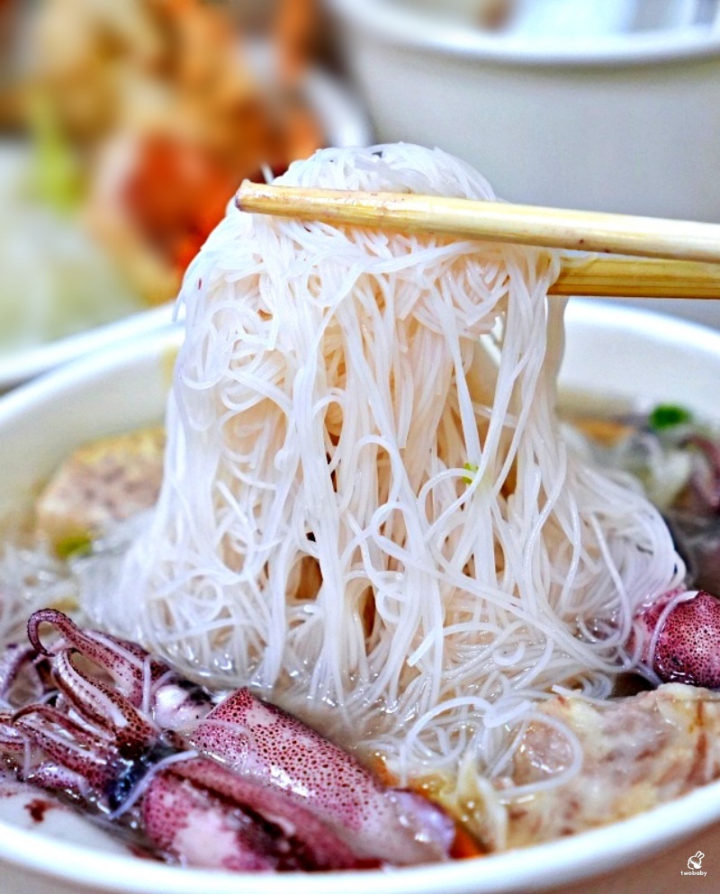 漁聞樂小卷米粉｜萬里美食推薦！現煮海味、滷肉飯吃到飽，一次滿足海鮮控味蕾！ @兔貝比的菲比尋嚐