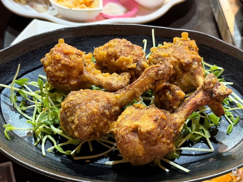 【三峽聚餐推薦】台灣磚窯雞三峽店|龍眼木烤全雞、雞油拌飯吃到飽!合菜 3000 起超澎湃,百人團體都坐得下大型聚餐餐廳 @兔貝比的菲比尋嚐 【三峽聚餐推薦】台灣磚窯雞三峽店|龍眼木烤全雞、雞油拌飯吃到飽!合菜 3000 起超澎湃,百人團體都坐得下大型聚餐餐廳 @兔貝比的菲比尋嚐