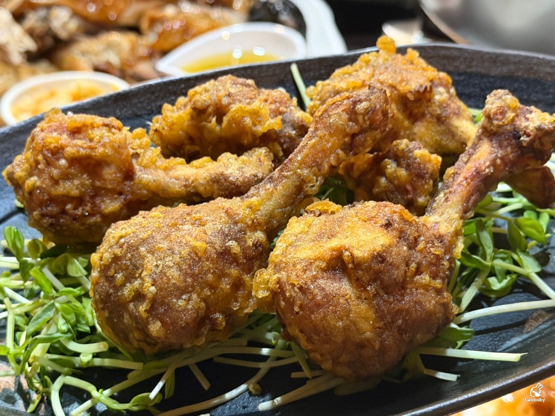 【三峽聚餐推薦】台灣磚窯雞三峽店|龍眼木烤全雞、雞油拌飯吃到飽!合菜 3000 起超澎湃,百人團體都坐得下大型聚餐餐廳 @兔貝比的菲比尋嚐 【三峽聚餐推薦】台灣磚窯雞三峽店|龍眼木烤全雞、雞油拌飯吃到飽!合菜 3000 起超澎湃,百人團體都坐得下大型聚餐餐廳 @兔貝比的菲比尋嚐