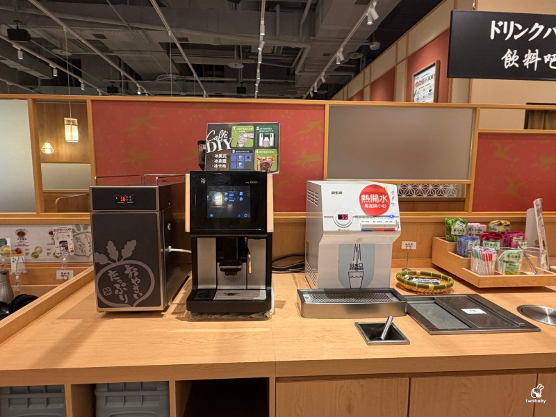新莊美食｜涮乃葉新莊宏匯i-Tower店 日式火鍋吃到飽480元起 9種湯頭任你挑、肉品無限續、還有霜淇淋＋冰沙甜點整個吃到爽！ @兔貝比的菲比尋嚐