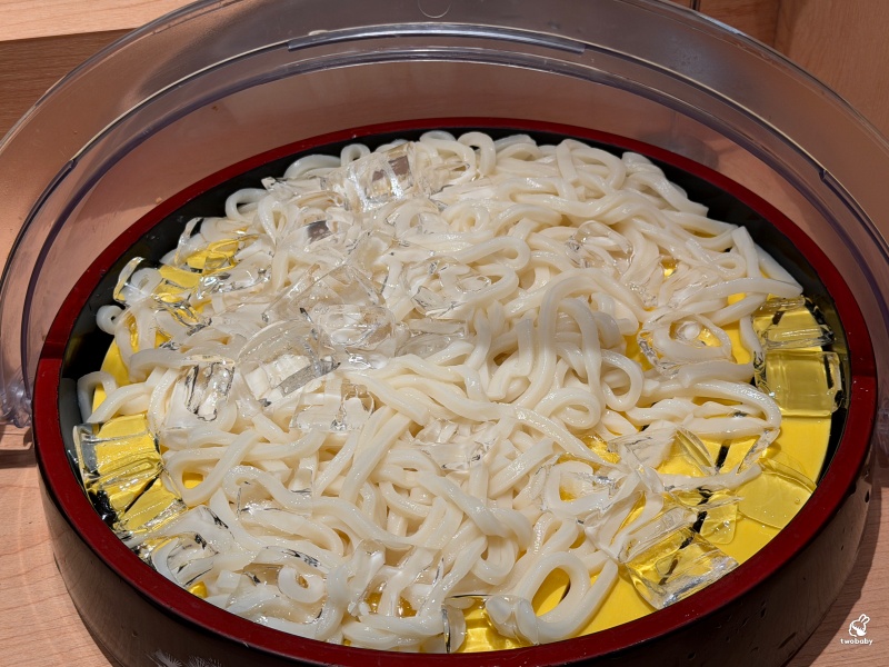 新莊美食｜涮乃葉新莊宏匯i-Tower店 日式火鍋吃到飽480元起 9種湯頭任你挑、肉品無限續、還有霜淇淋＋冰沙甜點整個吃到爽！ @兔貝比的菲比尋嚐
