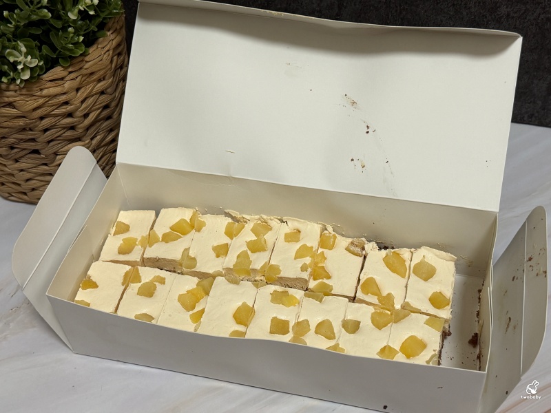 新莊美食｜涮乃葉新莊宏匯i-Tower店 日式火鍋吃到飽480元起 9種湯頭任你挑、肉品無限續、還有霜淇淋＋冰沙甜點整個吃到爽！ @兔貝比的菲比尋嚐