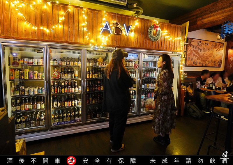 ABV日式居酒館中山店 昭和氛圍裡的日系廣島燒 × 稻草燒 × 300 款精釀啤酒 中山站深夜聚會首選! @兔貝比的菲比尋嚐 ABV日式居酒館中山店 昭和氛圍裡的日系廣島燒 × 稻草燒 × 300 款精釀啤酒 中山站深夜聚會首選! @兔貝比的菲比尋嚐