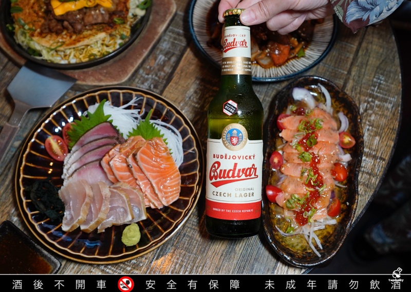 ABV日式居酒館中山店 昭和氛圍裡的日系廣島燒 × 稻草燒 × 300 款精釀啤酒 中山站深夜聚會首選! @兔貝比的菲比尋嚐 ABV日式居酒館中山店 昭和氛圍裡的日系廣島燒 × 稻草燒 × 300 款精釀啤酒 中山站深夜聚會首選! @兔貝比的菲比尋嚐