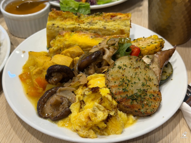 帝拉摩義式餐廳 地中海料理吃到飽500元有找 蔬食沙拉品項多又清爽！ @兔貝比的菲比尋嚐