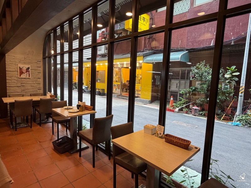 帝拉摩義式餐廳 地中海料理吃到飽500元有找 蔬食沙拉品項多又清爽！ @兔貝比的菲比尋嚐