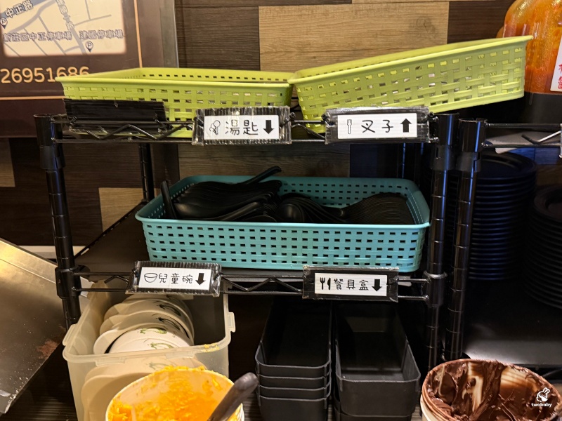 樹林大眾牛排 超過40年的平價牛排館 招牌炙燒起司太邪惡！內用濃湯、鐵板麵、烤吐司、飲料與冰淇淋免費吃！ @兔貝比的菲比尋嚐