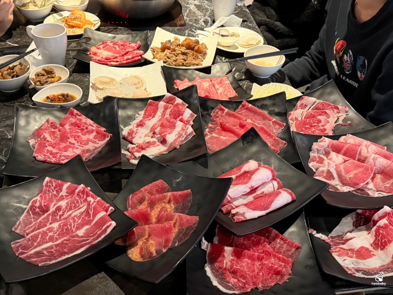 辛殿麻辣鍋松江店|台北經典吃到飽麻辣鍋 招牌紅白湯 肉海鮮甜點一次滿足! @兔貝比的菲比尋嚐 辛殿麻辣鍋松江店|台北經典吃到飽麻辣鍋 招牌紅白湯 肉海鮮甜點一次滿足! @兔貝比的菲比尋嚐