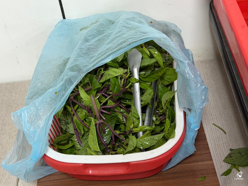 羊肉榮樹林店｜鐵皮屋人氣沙茶羊肉飯，在地人用餐時段必吃美食！ @兔貝比的菲比尋嚐