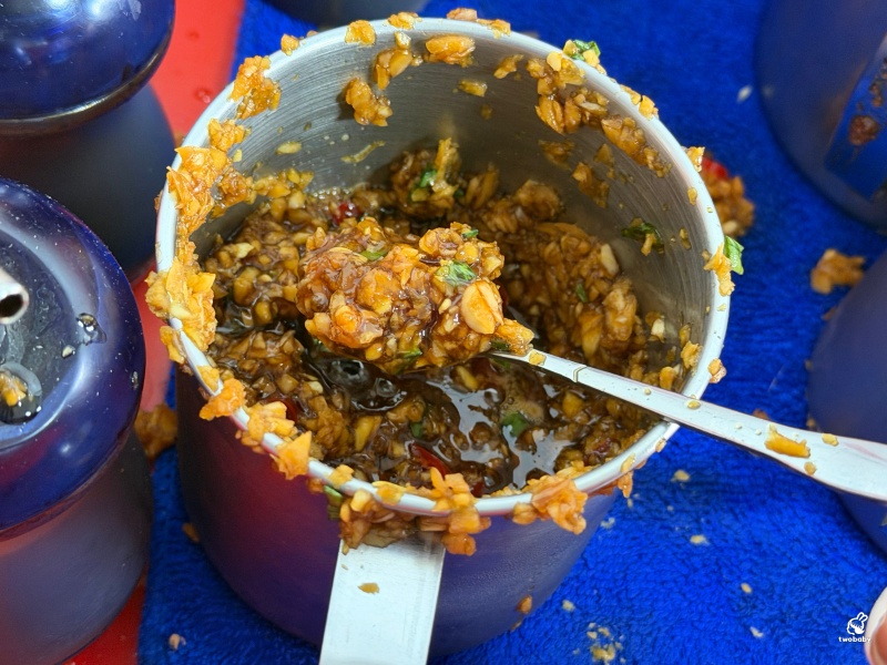 羊肉榮樹林店｜鐵皮屋人氣沙茶羊肉飯，在地人用餐時段必吃美食！ @兔貝比的菲比尋嚐