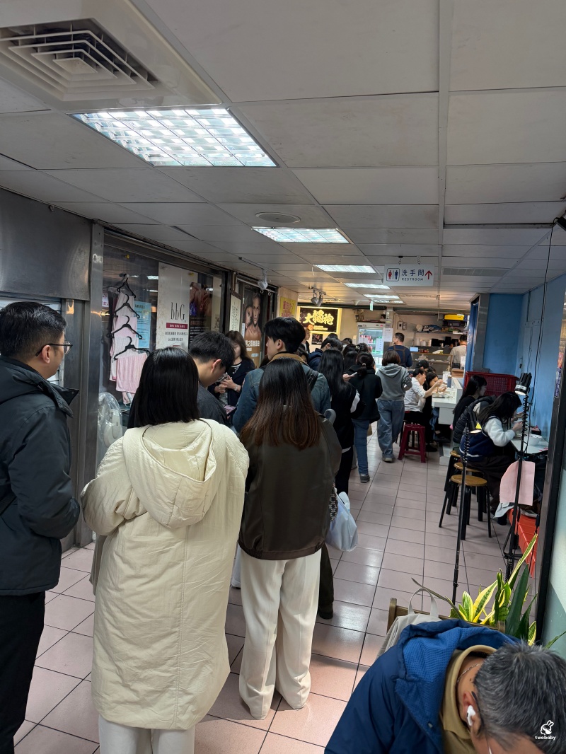 美景川味小吃/美景紅油抄手 飄香近50年 隱藏於地下街的川味小吃 傳承三代的懷舊滋味! @兔貝比的菲比尋嚐 美景川味小吃/美景紅油抄手 飄香近50年 隱藏於地下街的川味小吃 傳承三代的懷舊滋味! @兔貝比的菲比尋嚐