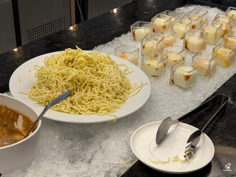 宜蘭住宿推薦｜村却國際溫泉酒店，一泊二食升級星隅客房＋百萬夜景  超殺團購2大送2小只要7XXX元！