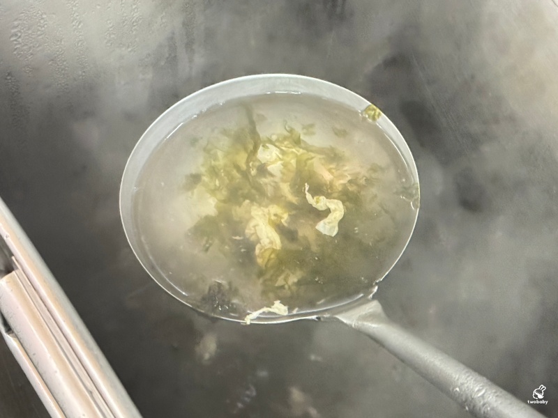 黃石市場美食必吃|林立食堂老字號便當店,古早味排骨飯必點! @兔貝比的菲比尋嚐 黃石市場美食必吃|林立食堂老字號便當店,古早味排骨飯必點! @兔貝比的菲比尋嚐