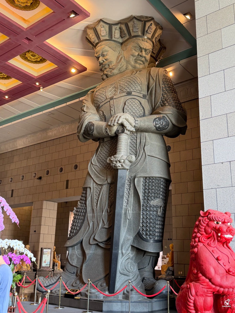 南投走春景點推薦｜中台禪寺參訪，過年祈福、建築震撼與心靈沉澱一次滿足 @兔貝比的菲比尋嚐