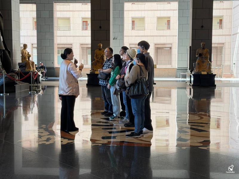 南投走春景點推薦|中台禪寺參訪,過年祈福、建築震撼與心靈沉澱一次滿足 @兔貝比的菲比尋嚐 南投走春景點推薦|中台禪寺參訪,過年祈福、建築震撼與心靈沉澱一次滿足 @兔貝比的菲比尋嚐