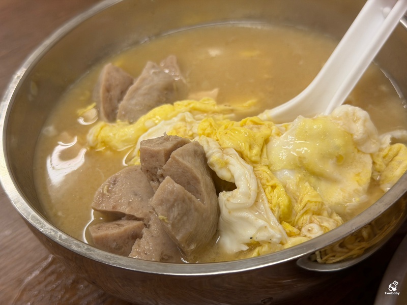 小慧涼麵店｜台北超人氣排隊美食 一斤重大份量涼麵有夠狂！ @兔貝比的菲比尋嚐
