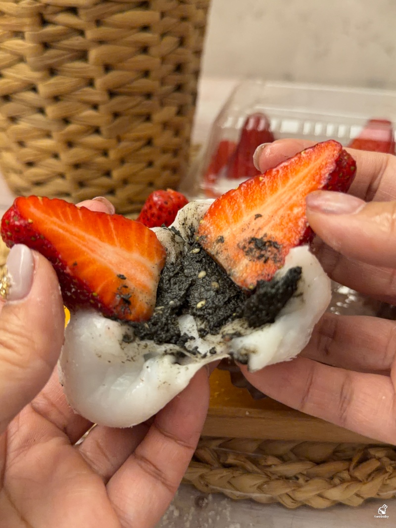 板橋排隊名店 果汁媽粉條爸 草莓爆量鋪滿盒子 芋泥布丁蛋糕也是必點！ @兔貝比的菲比尋嚐