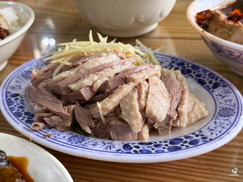 板橋美食推薦｜好湯頭鵝肉 溫體鹽水鵝肉鮮嫩無腥味，在地人都必吃的好味道！ @兔貝比的菲比尋嚐
