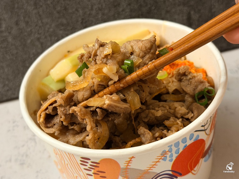 台北東區最狂深夜排隊美食！蘭笑軒和牛滷肉飯 不用苦等到深夜 來板橋就吃得到囉！ @兔貝比的菲比尋嚐
