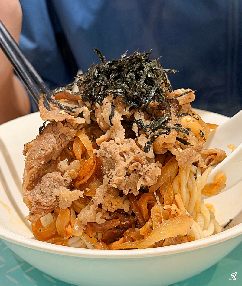 台灣燃麵首選!墨竹亭燃麵本家 限定蟹黃流金拌麵畫面太邪惡 推薦必吃! @兔貝比的菲比尋嚐 台灣燃麵首選!墨竹亭燃麵本家 限定蟹黃流金拌麵畫面太邪惡 推薦必吃! @兔貝比的菲比尋嚐