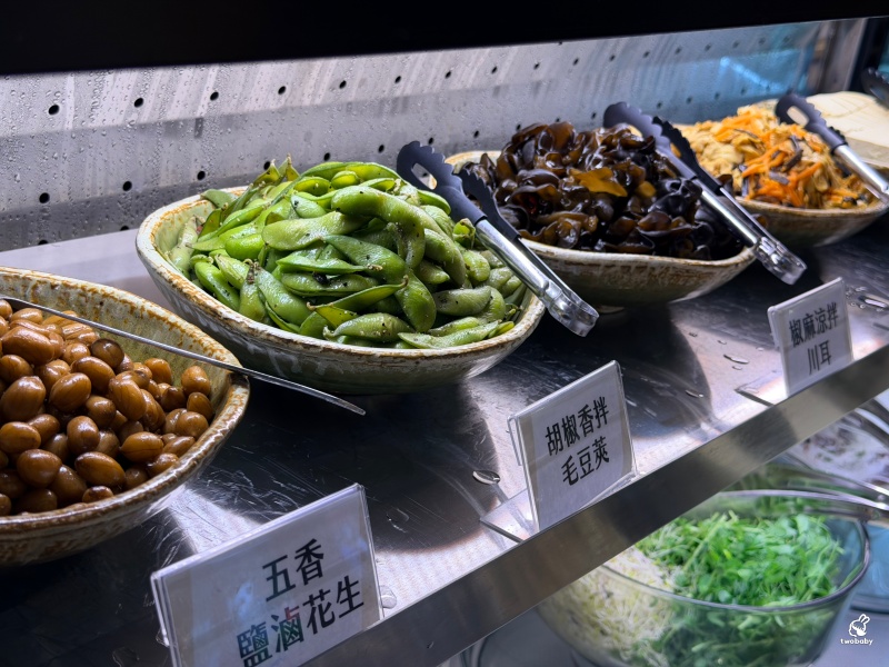 育成蕃薯藤忠孝庇護工場｜寶島百匯吃到飽只要688元還能做公益！蔬食、海鮮、肉類、甜點通通有，吃得到自然與健康的美味饗宴！ @兔貝比的菲比尋嚐