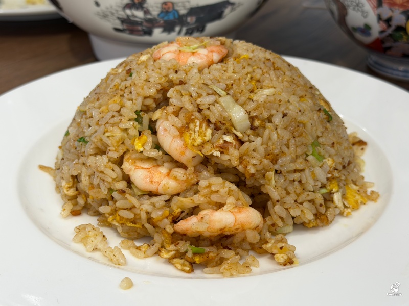 花蓮美食推薦 歐桑米粉湯 小卷米粉湯必點！還有亞軍炒飯、愛馬仕浮誇滷肉飯！ @兔貝比的菲比尋嚐
