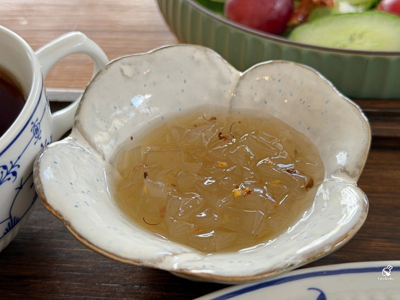 埔里最美素食餐廳！像走進藝廊般的綠建築空間，「無所從來」顛覆我對蔬食的想像 @兔貝比的菲比尋嚐