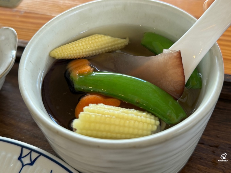 埔里最美素食餐廳!像走進藝廊般的綠建築空間,「無所從來」顛覆我對蔬食的想像 @兔貝比的菲比尋嚐 埔里最美素食餐廳!像走進藝廊般的綠建築空間,「無所從來」顛覆我對蔬食的想像 @兔貝比的菲比尋嚐