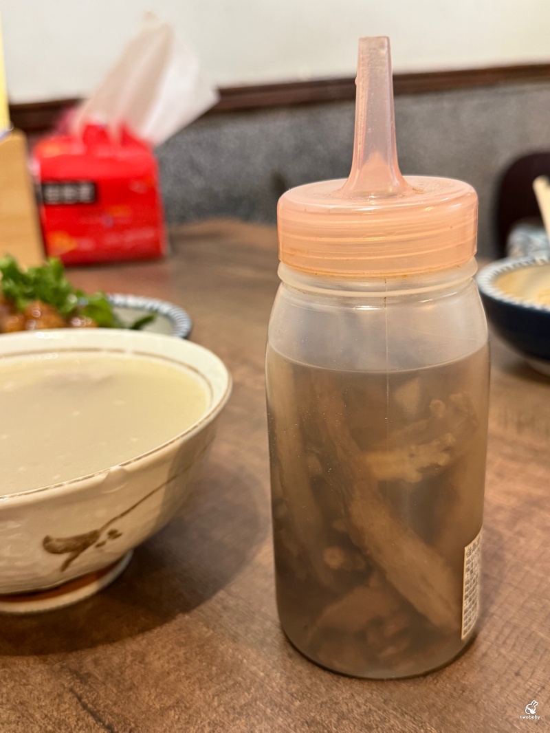 萬華美食｜蘇家肉圓油粿（露店蘇來傳）80年老店 米其林推薦的古早味人氣小吃 @兔貝比的菲比尋嚐