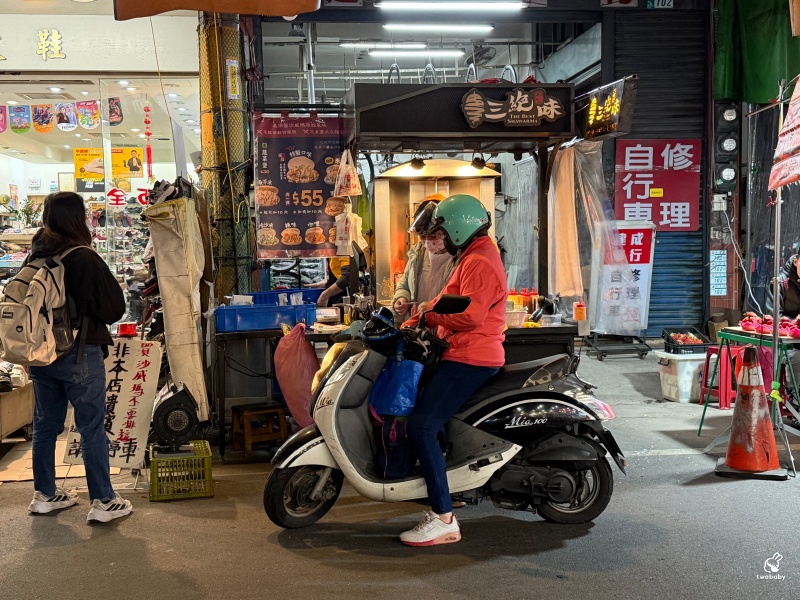 三絕味沙威瑪｜樹林博愛夜市超人氣排隊美食，沙威瑪只要55元 加菜、加醬還不加價！ @兔貝比的菲比尋嚐