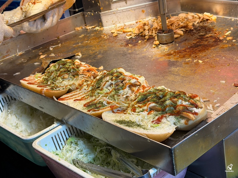 三絕味沙威瑪｜樹林博愛夜市超人氣排隊美食，沙威瑪只要55元 加菜、加醬還不加價！ @兔貝比的菲比尋嚐