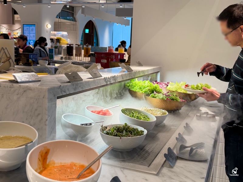 饗食天堂林口三井店 超過200道料理 火烤藍鑽蝦、現切牛排、生魚片、哈根達斯吃到飽完整開箱 @兔貝比的菲比尋嚐