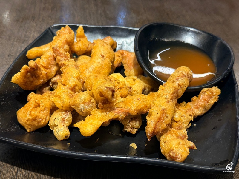 金山老街美食｜朱家卜肉80年老店 祖傳四代手路菜 招牌卜肉、鯊魚芋香米粉鍋必點！在地人推薦聚餐首選 @兔貝比的菲比尋嚐
