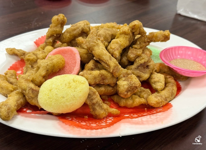 宜蘭甕仔雞推薦｜基隆甕仔雞羅東分店 3880元澎湃合菜免服務費！甕仔雞、海鮮、西魯肉一次滿足！ @兔貝比的菲比尋嚐
